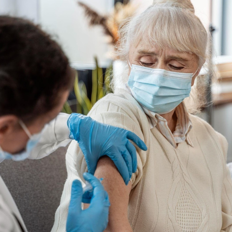 Idosos e vacina da gripe: quando é essencial