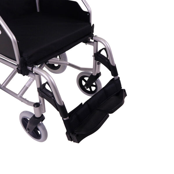 Silla de ruedas Transit de aluminio con freno para cuidador YK9064F