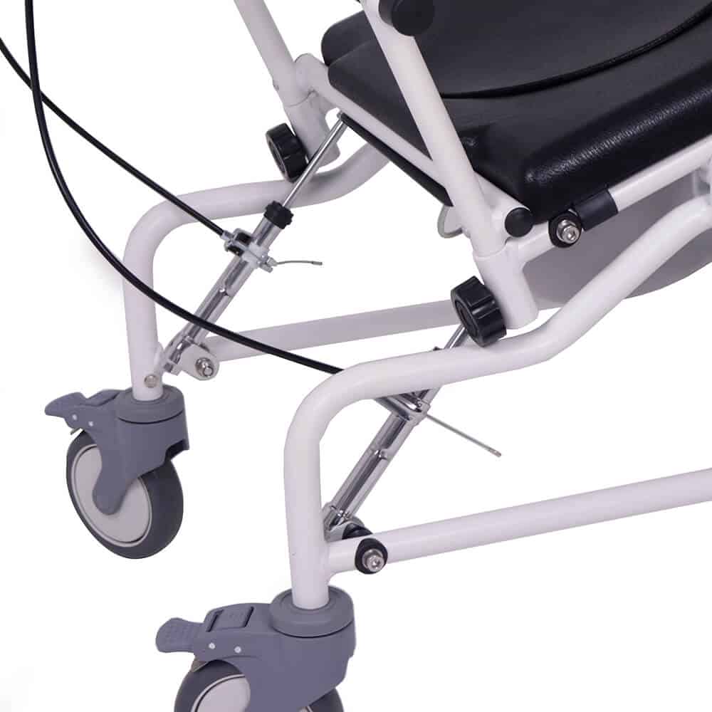 Silla de baño y WC reclinable con reposacabezas UN4004